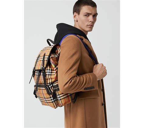 collezione burberry uomo|burberry official website & store.